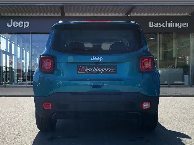 Jeep Renegade view 15