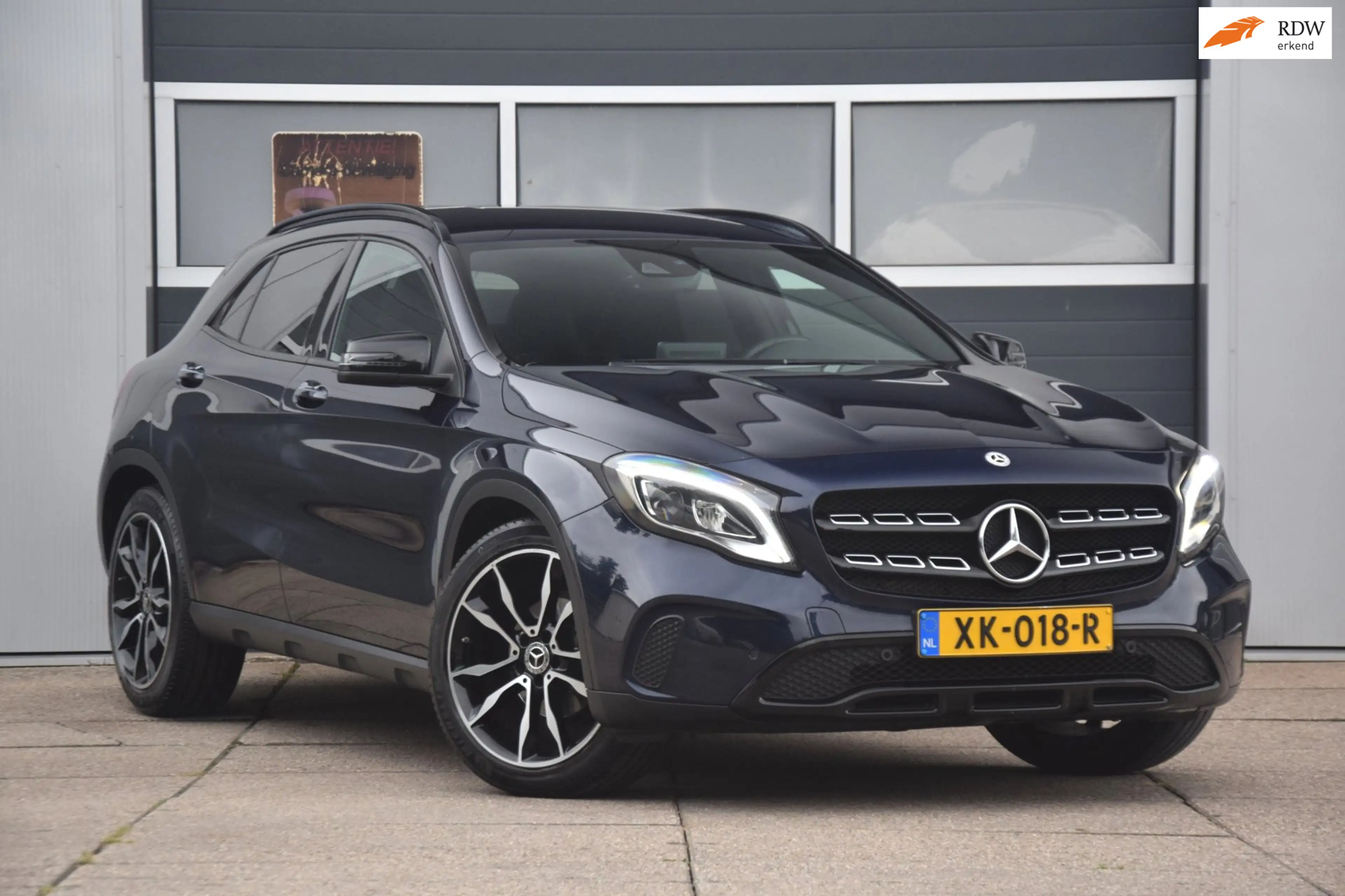 Mercedes-Benz GLA 200 d Premium Plus