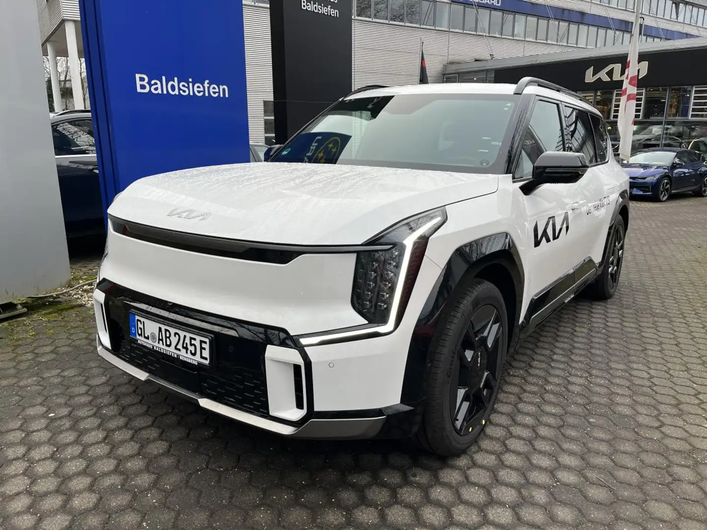 Kia EV9 Weiß - 1