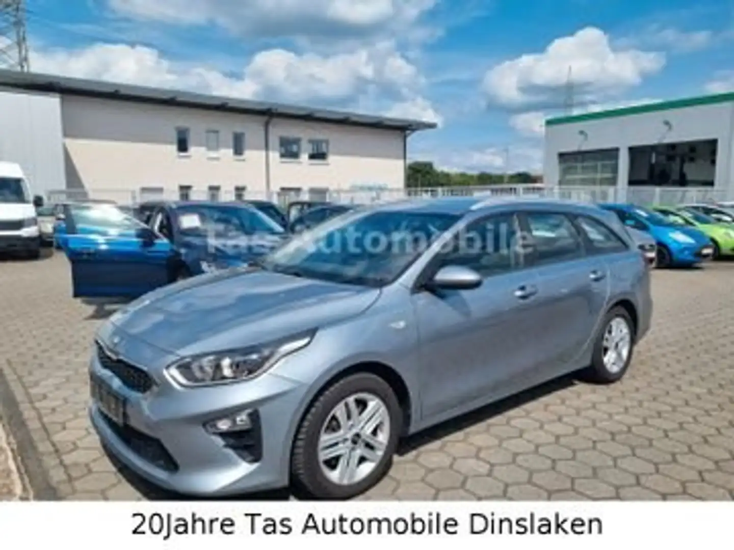 Kia Ceed SW / cee'd SW 1.4 Edition 7"1.Hand"Lückenlos Kia S-Heft"... Срібний - 1