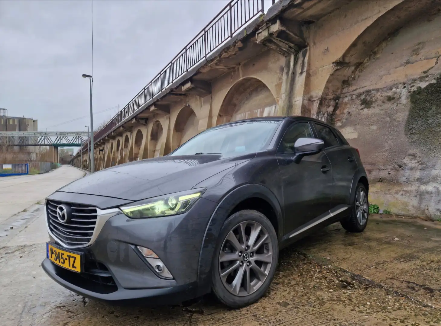 Mazda CX-3 CX-3 2.0 L SAG 120 GT-M Šedá - 1