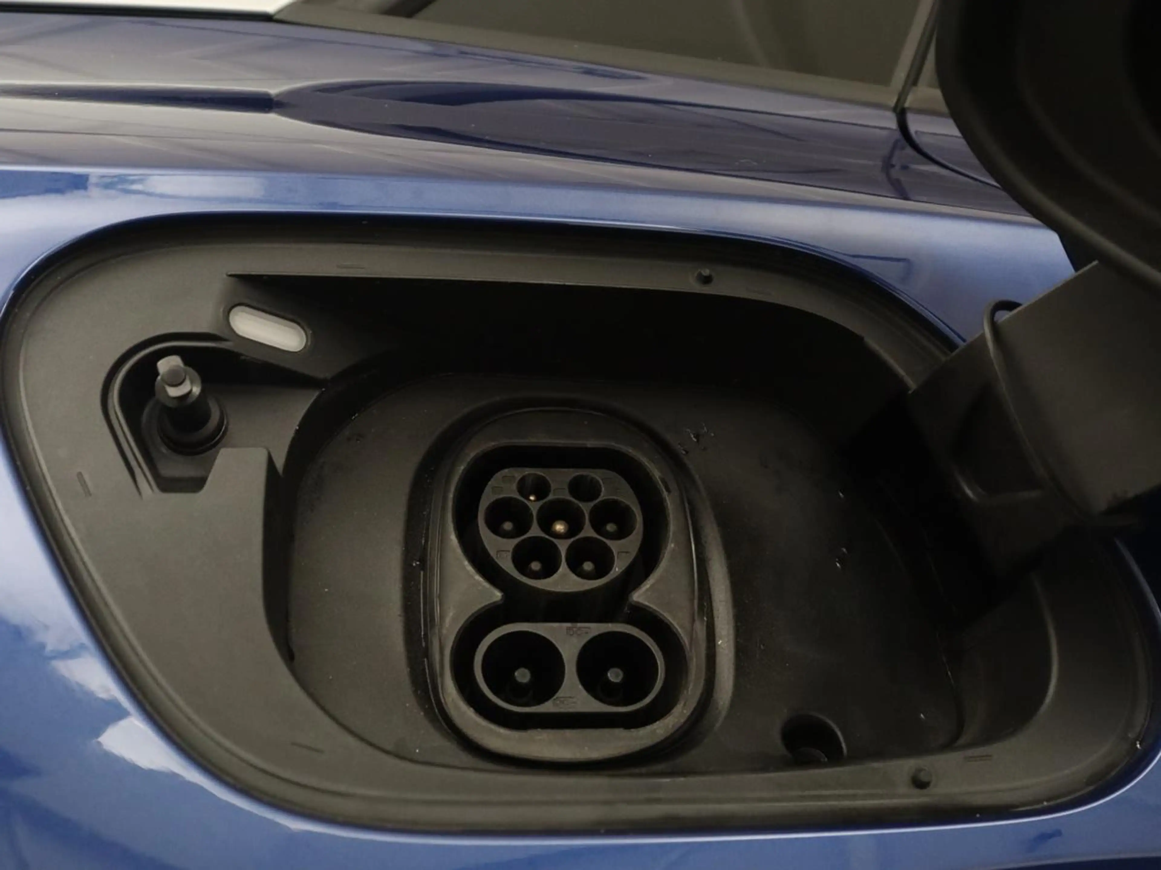 Volkswagen ID.4 First 77 kWh SOH 89,3% | Trekhaak | Camera | LED | — photo 16