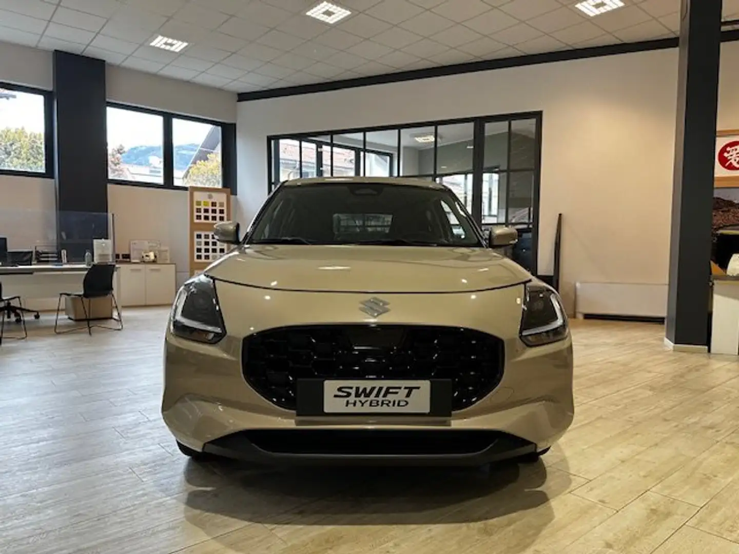 Suzuki Swift 1.2 Hybrid CVT Top Beige - 1