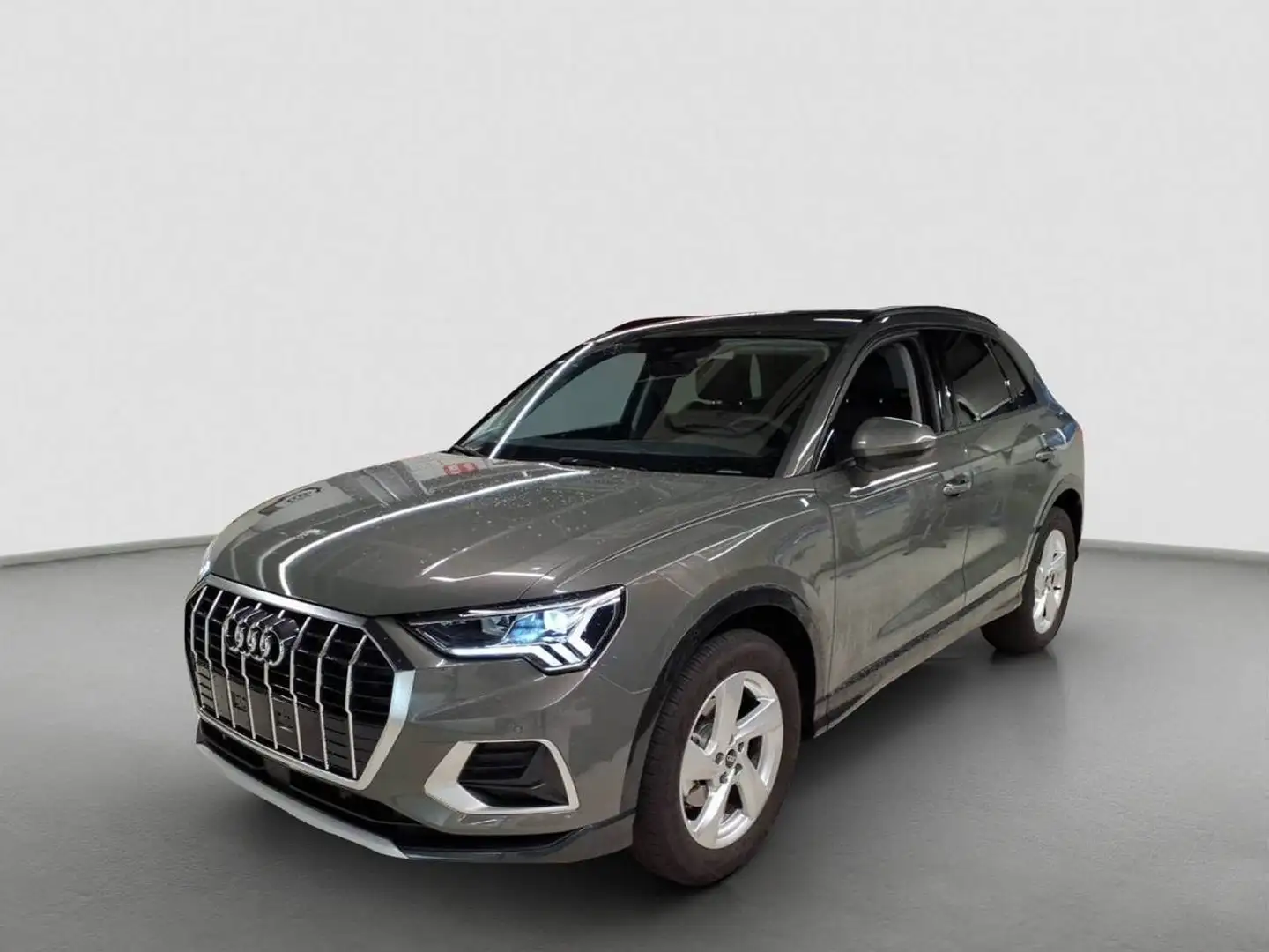 Audi Q3 35 TFSI S-TR ADVANCED LED+NAVI+2xPDC+SHZ+AHK Grau - 2