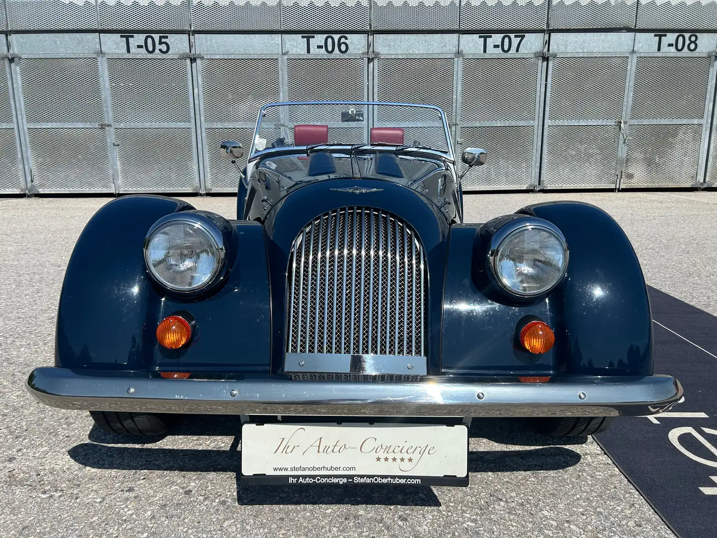 Morgan Plus 4 Erstbesitz, nur 15.400 km Bleu - 2