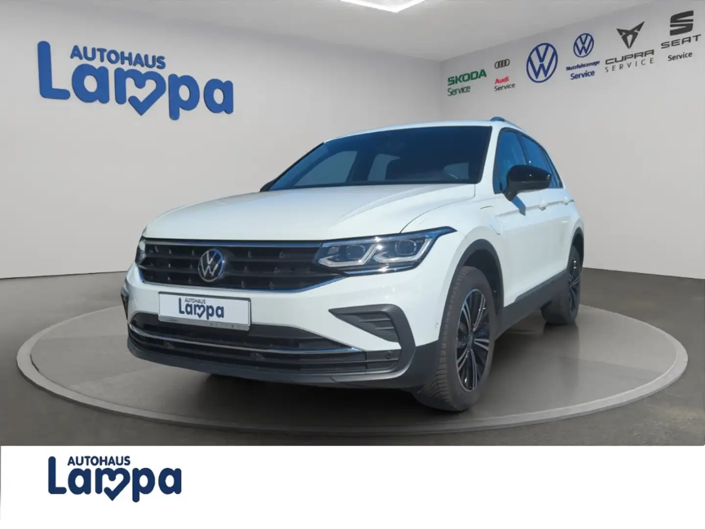 Volkswagen Tiguan Active 1.4 TSI eHybrid DSG AHK,RFK,Pano,SHZ,LED Weiß - 2