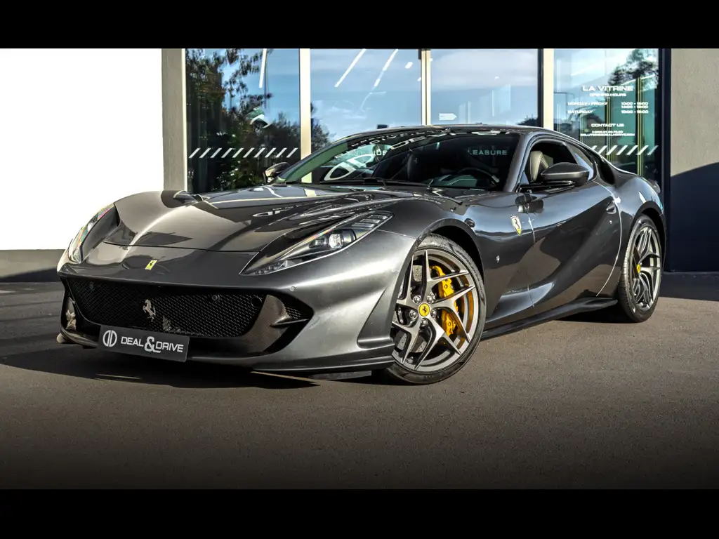 Ferrari 812 2020 из Европы — купить под ключ