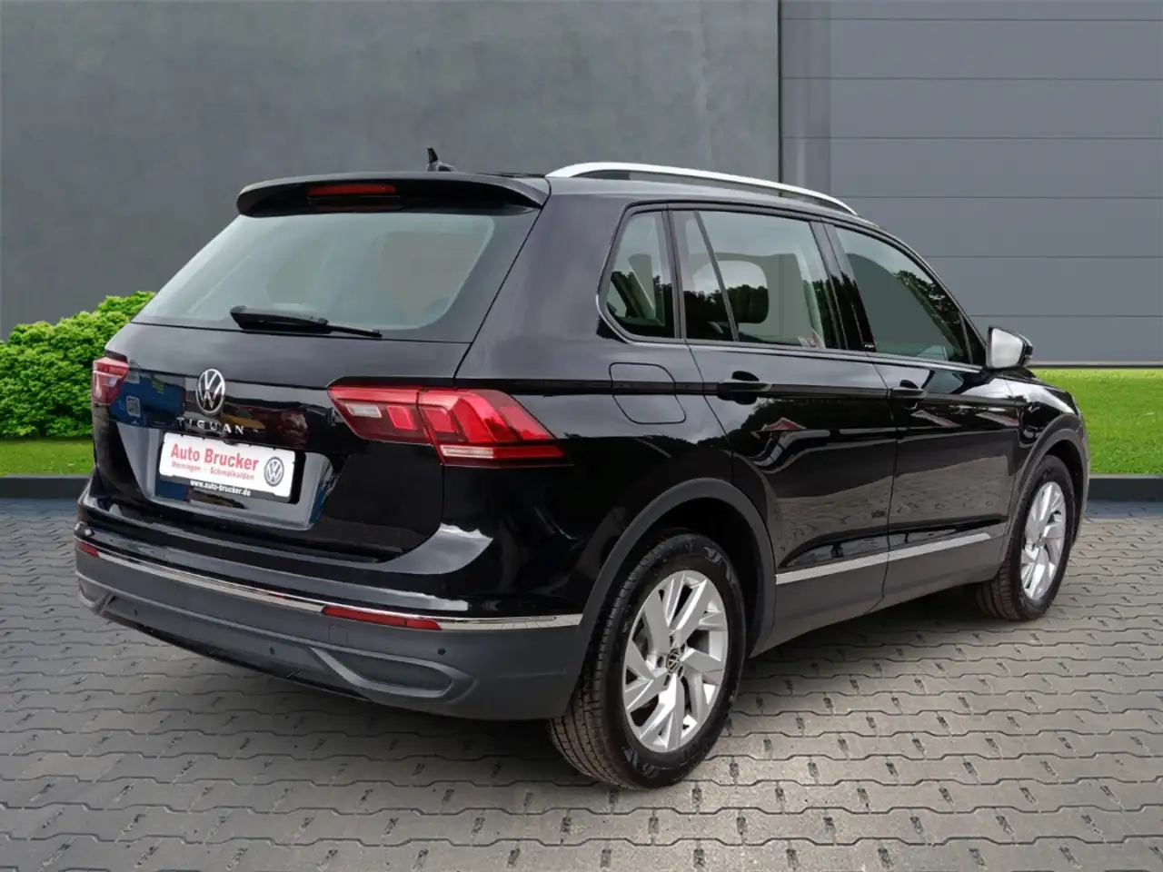 Volkswagen Tiguan Active 2.0 TDI BMT LED, Anhängerkupplung 4