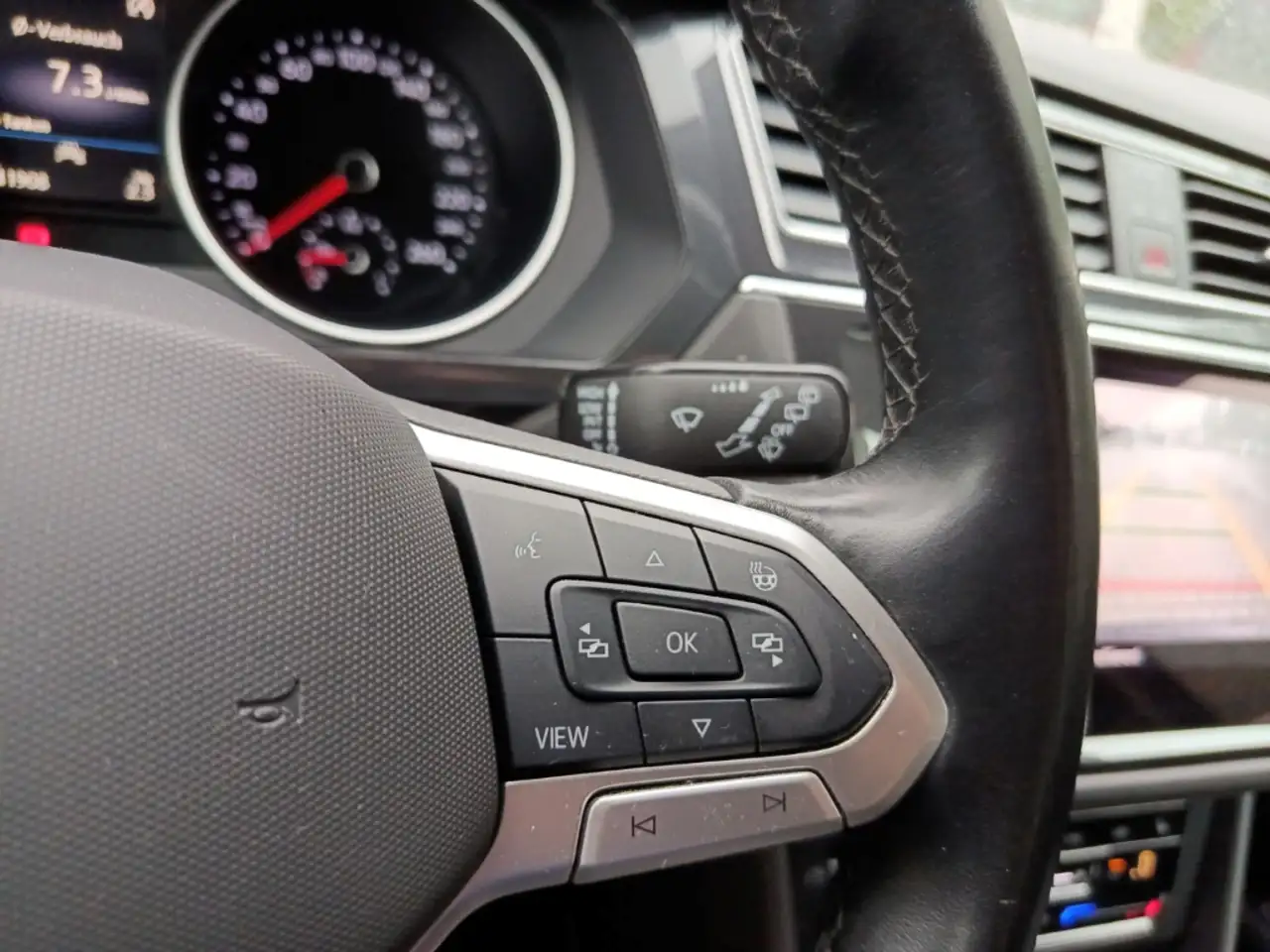 Volkswagen Tiguan Active 2.0 TDI BMT LED, Anhängerkupplung 14