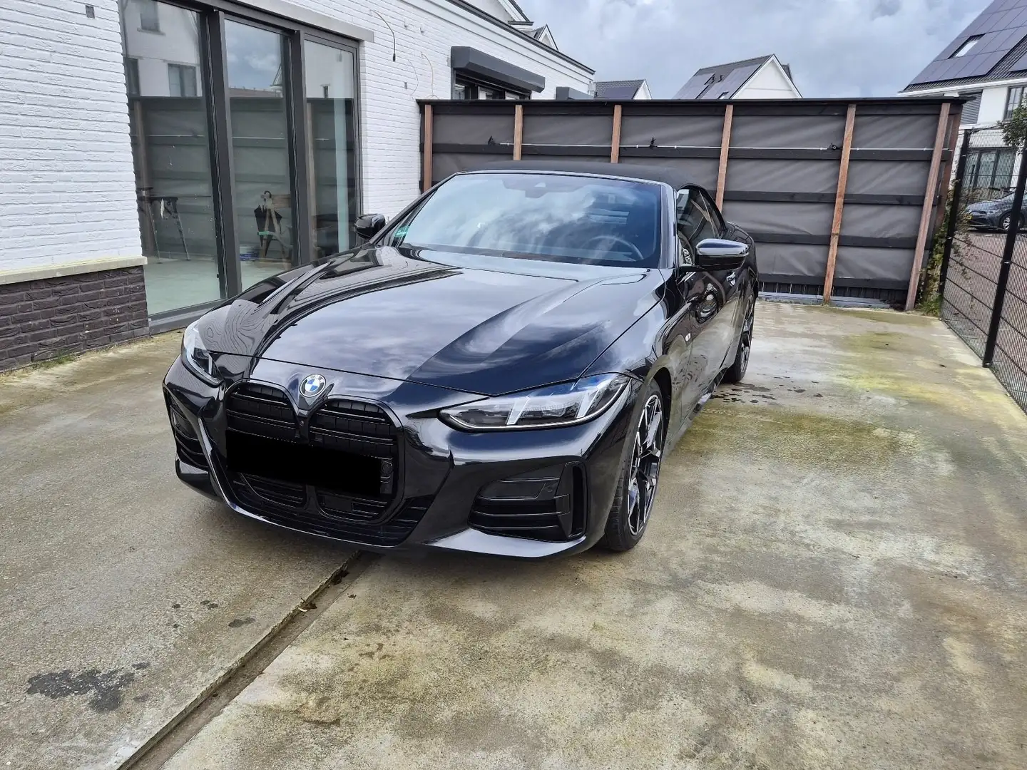 BMW 420 i LCI Cabrio Zwart - 1