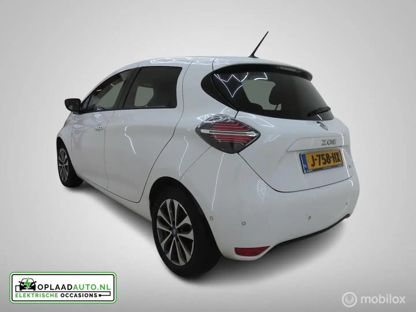 Renault ZOE R135 Intens 52 kwh | Koop accu | ccs | Winter Wit - 2
