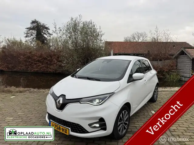 Renault ZOE R135 Intens 52 kwh | Koop accu | ccs | Winter