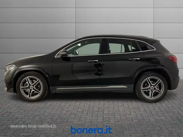 Mercedes-Benz Gla view 7