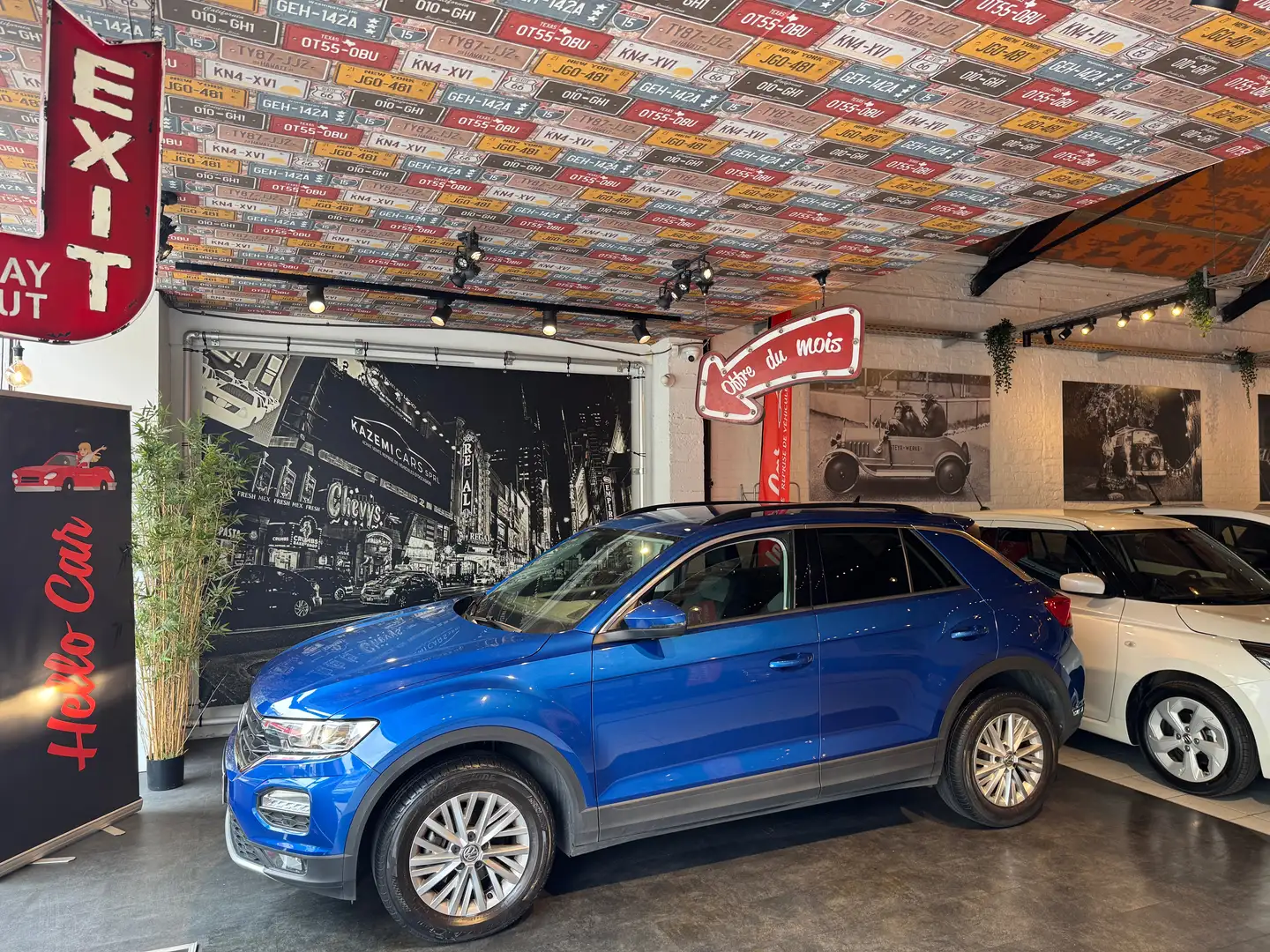 Volkswagen T-Roc T-Roc 1.5 TSI * BOITE AUTO * SIEGES R LINE *CARNET Bleu - 1