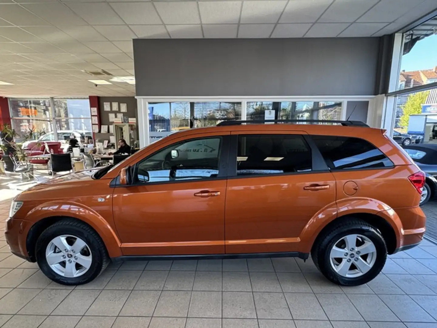 Fiat Freemont 2.0 16V TDI 1.Hand 7 Sitzer Allwetterre Orange - 1
