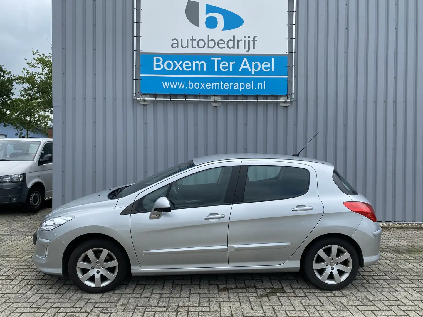 Peugeot 308 1.6 VTi XS Airco, cruise controle, afn. trekhaak Gris - 2