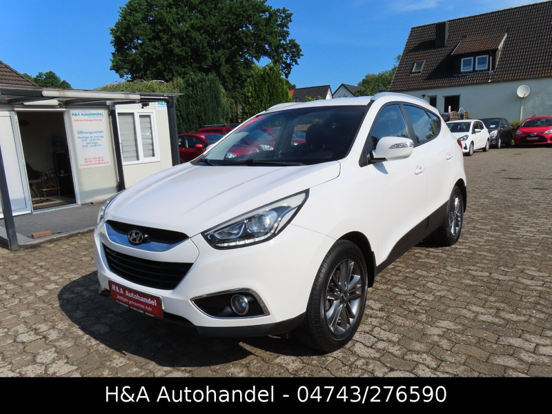 Hyundai iX35 FIFA World Cup Edition 2WD — photo 3