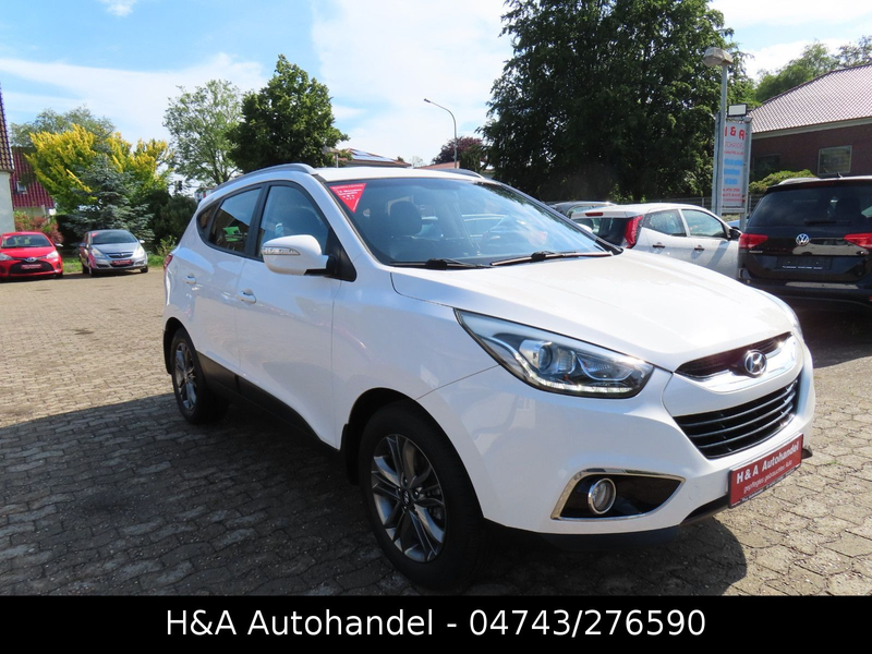 Hyundai iX35 FIFA World Cup Edition 2WD — photo 2