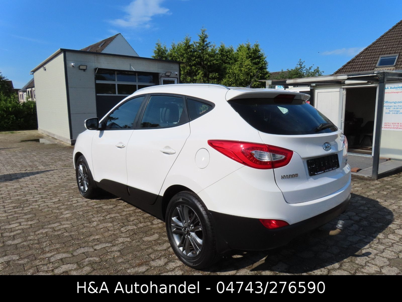 Hyundai iX35 FIFA World Cup Edition 2WD — photo 5