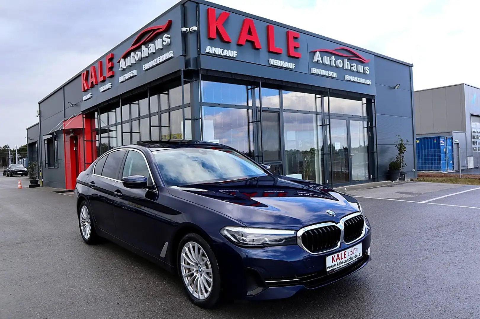 BMW 530 e PHEV xDrive Aut.*1.Besitz*Leder*Schiebedach* Blau - 1