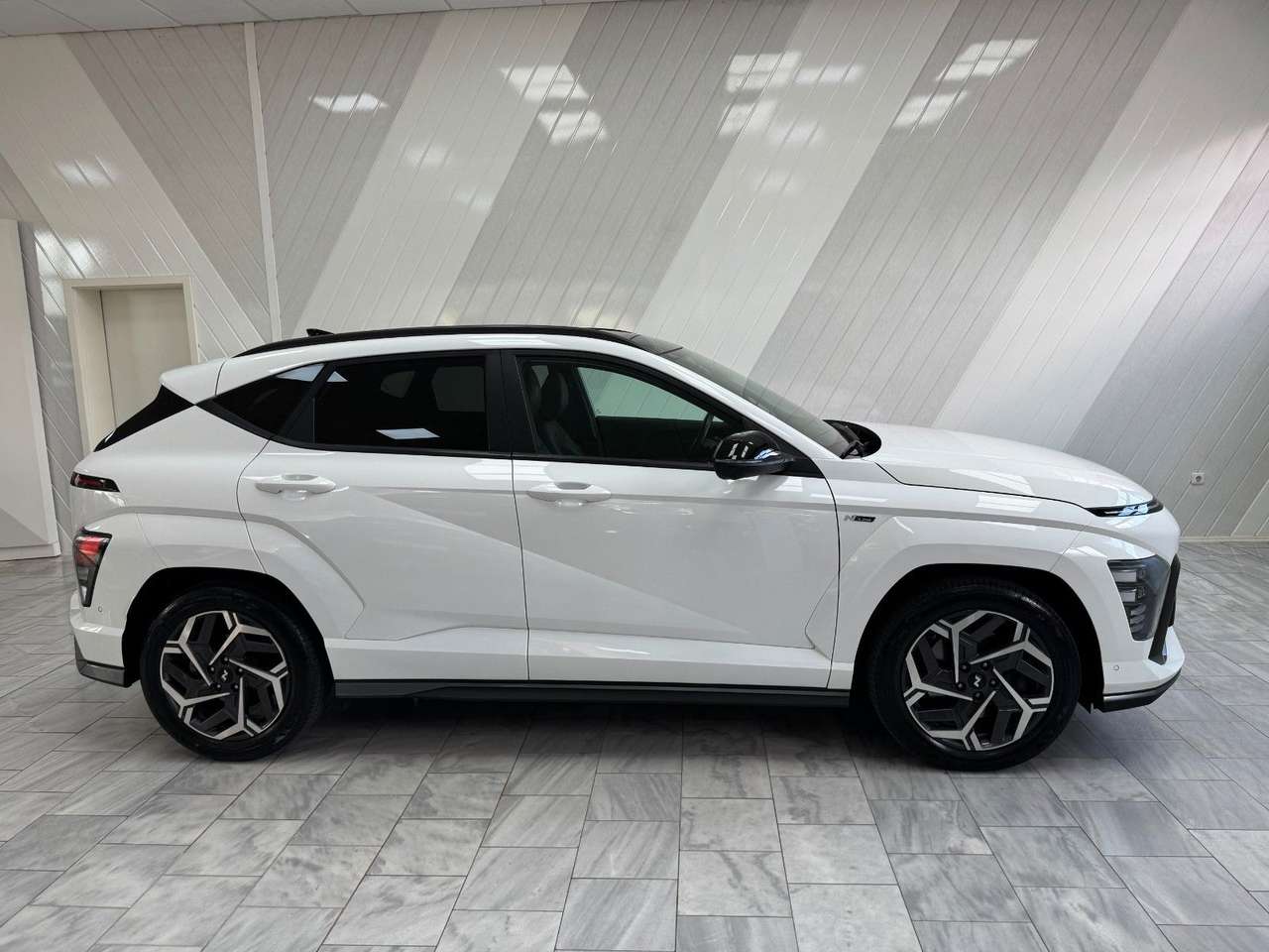 Hyundai KONA 2023