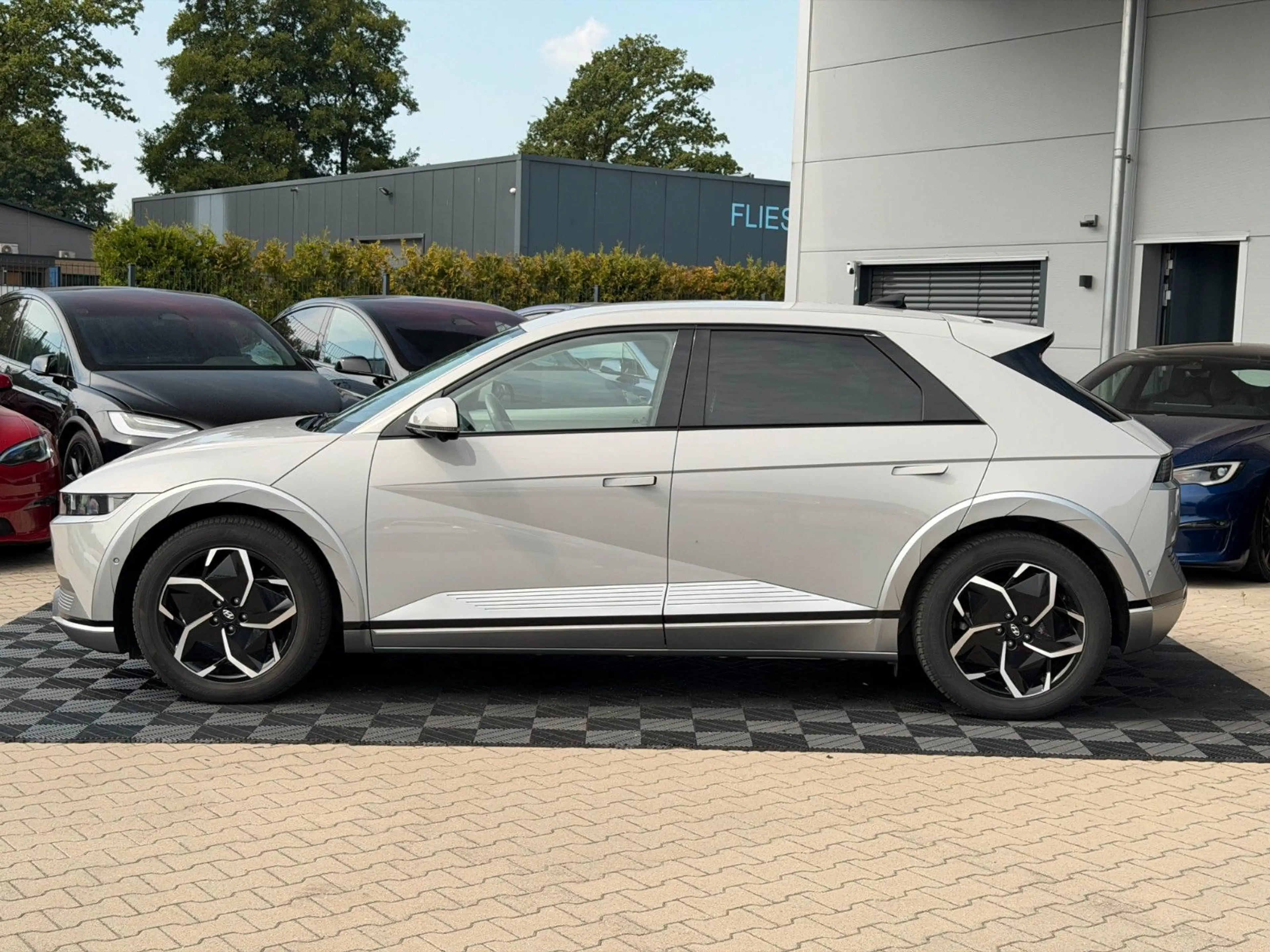 Hyundai IONIQ 5 | BOSE | 360° | VIRTUAL | SEATCOOLING | — photo 3