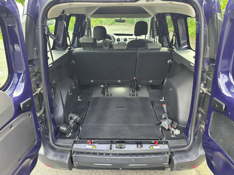 Dacia Dokker Ambiance 1.2 TCe | Rollstuhl-Rampe mit Sicherheitssystem | KLIMA | BLUETOOTH | USB — photo 7