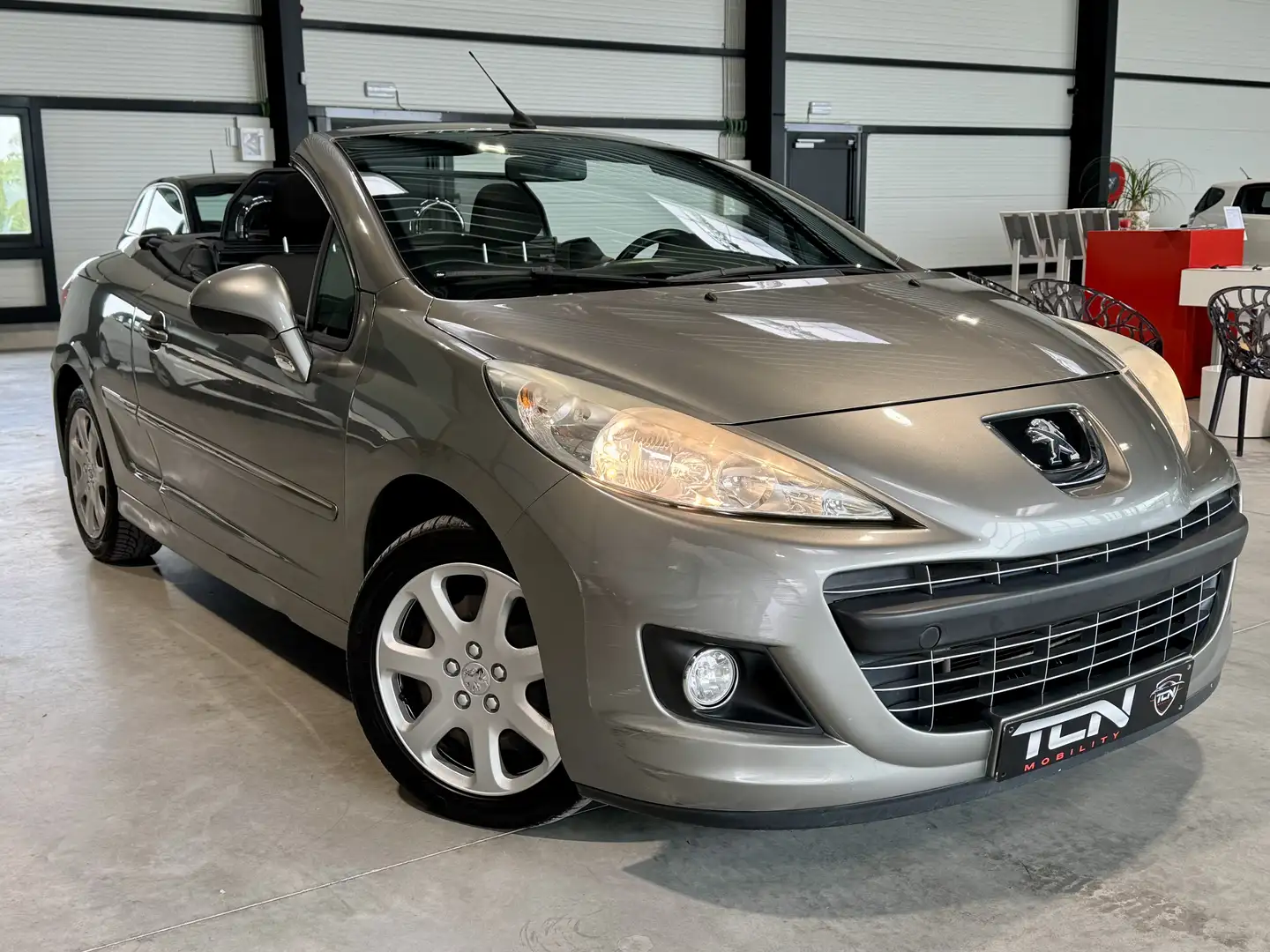Peugeot 207 ✅ 1.6 i - cabriolet - 88.000km - superbe état Gris - 2