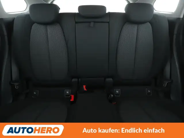 BMW X1 view 15