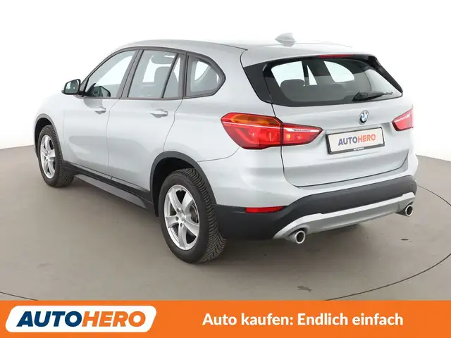 BMW X1 view 4