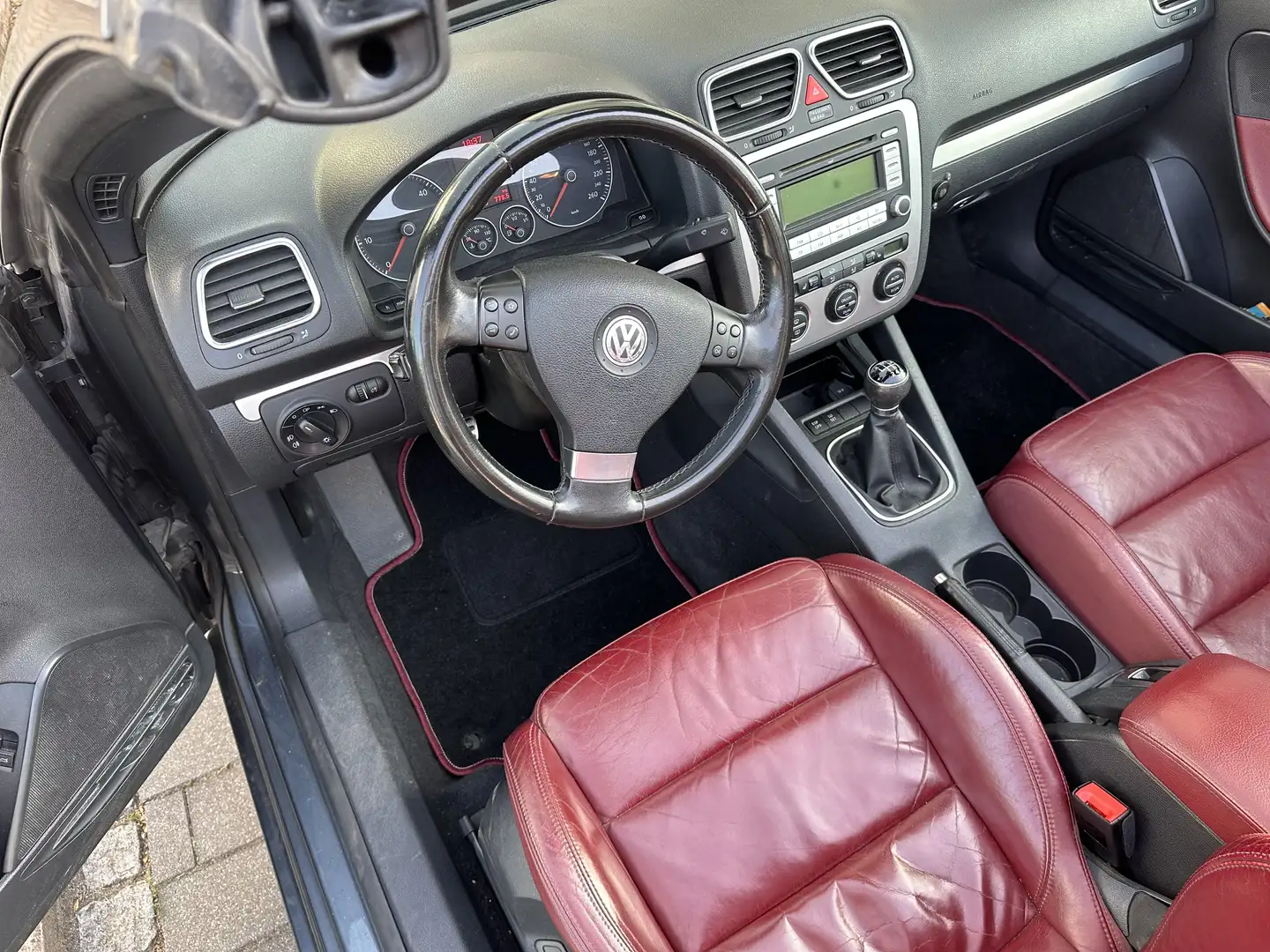 Volkswagen Eos 2.0 TDI Grau - 2