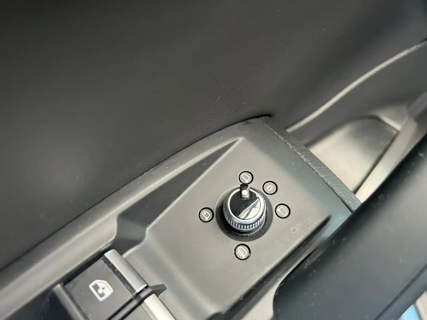 Audi Q5 40 TDI S line quattro-ultra S tronic 140kW Azul - 2