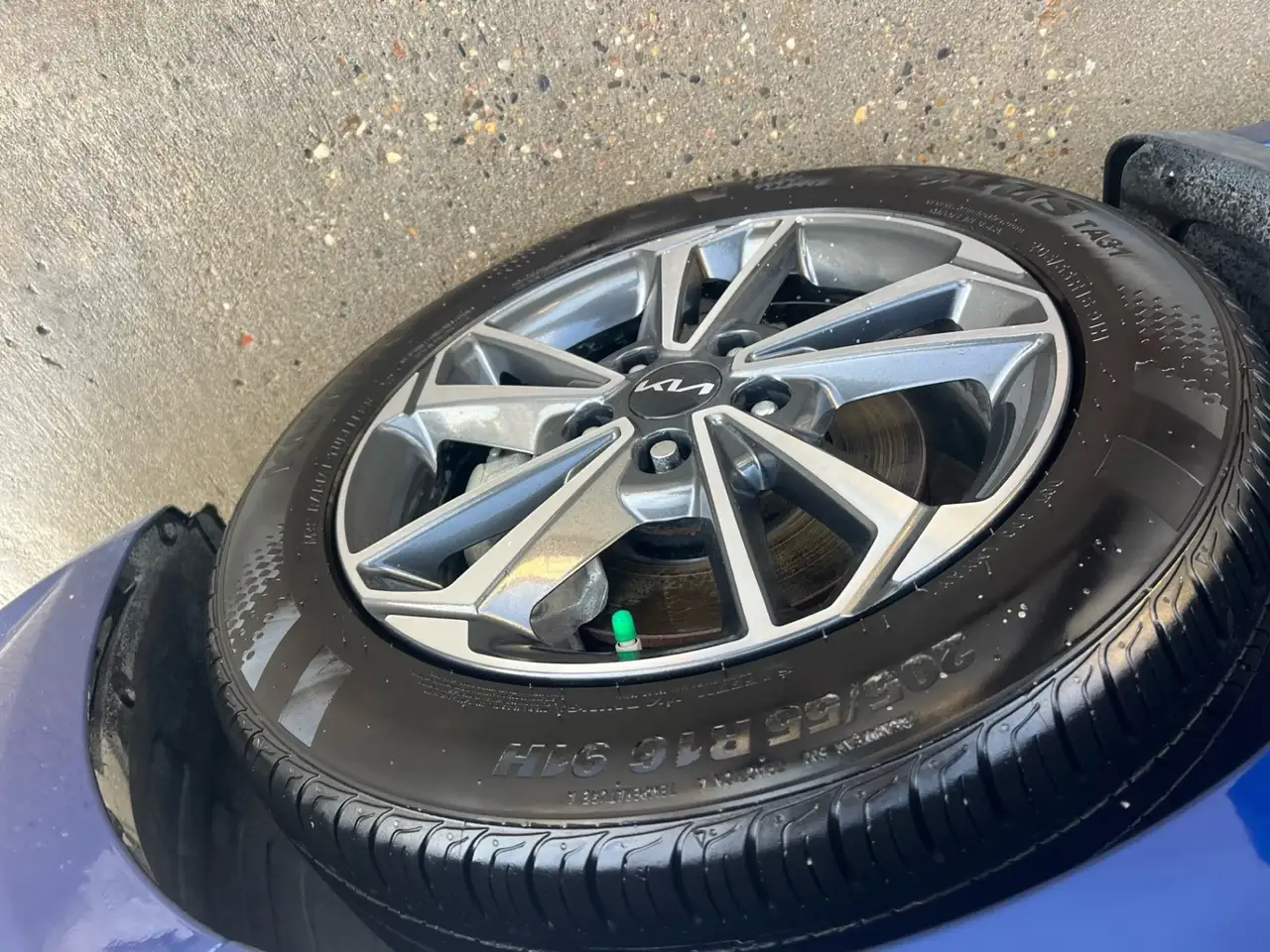 Kia Forte снимка Kia Forte