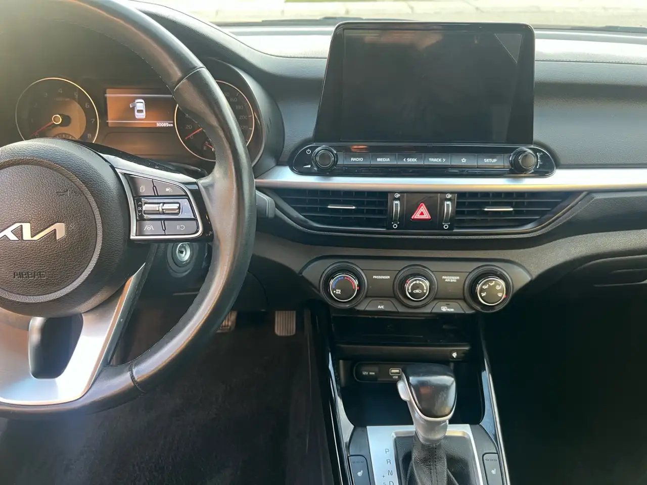 Kia Forte снимка Kia Forte