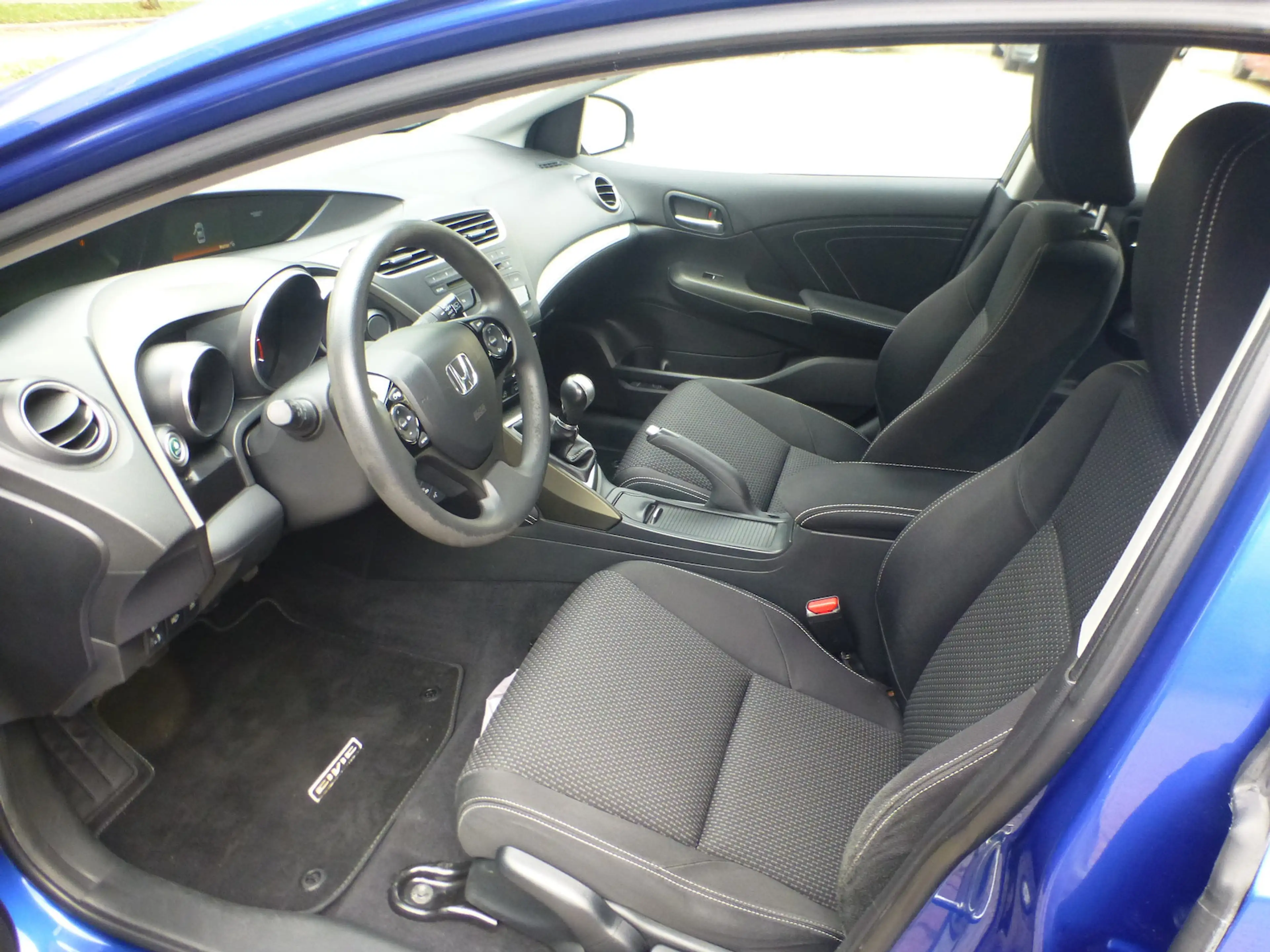 Honda Civic 1,8 i-VTEC Comfort Kombi Klima. — photo 11