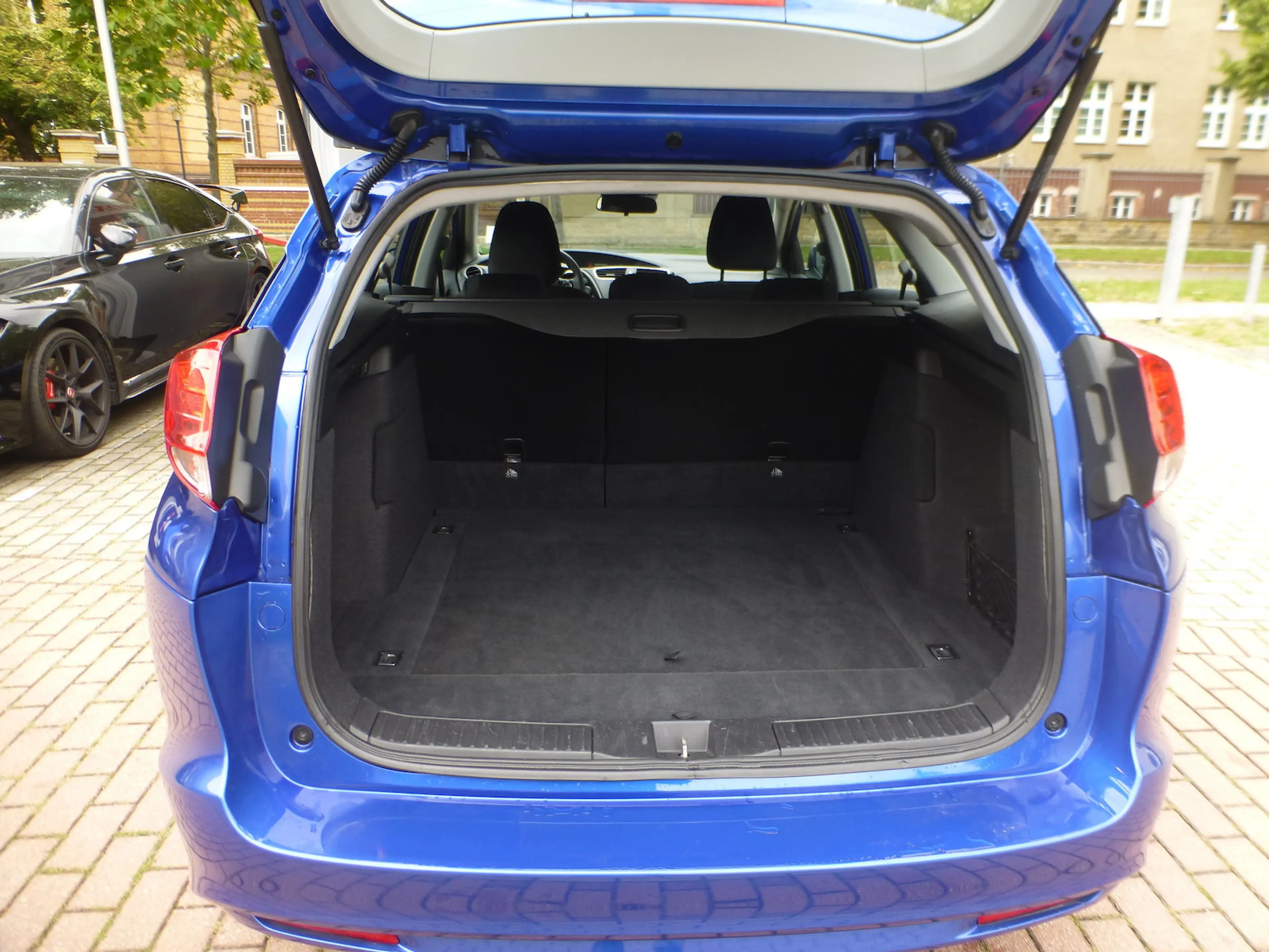 Honda Civic 1,8 i-VTEC Comfort Kombi Klima. — photo 6