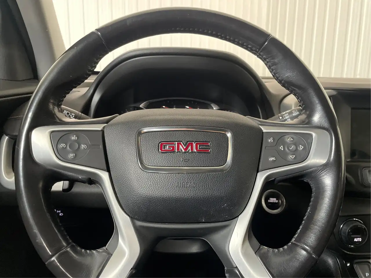 GMC Terrain снимка GMC Terrain