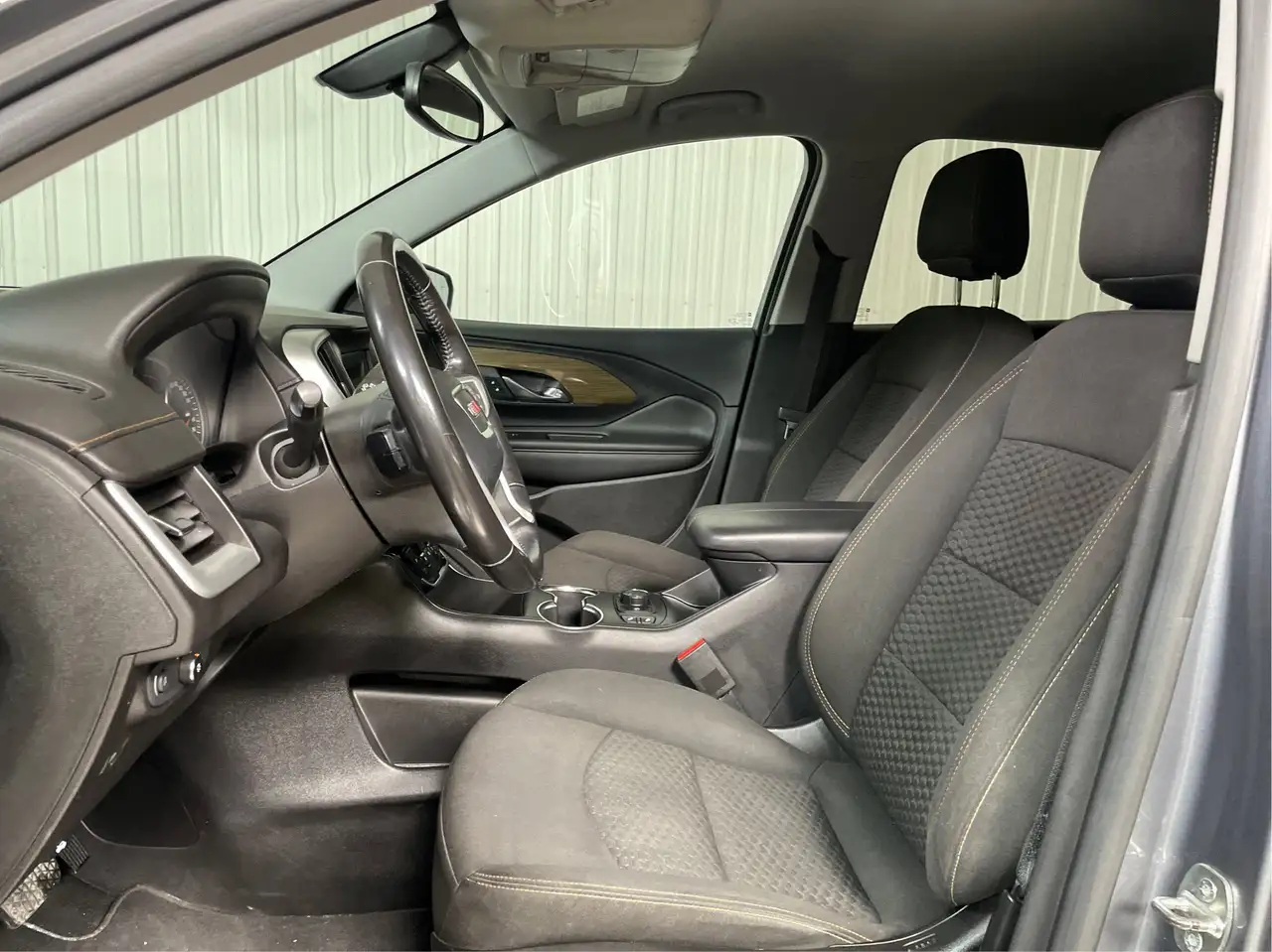 GMC Terrain снимка GMC Terrain