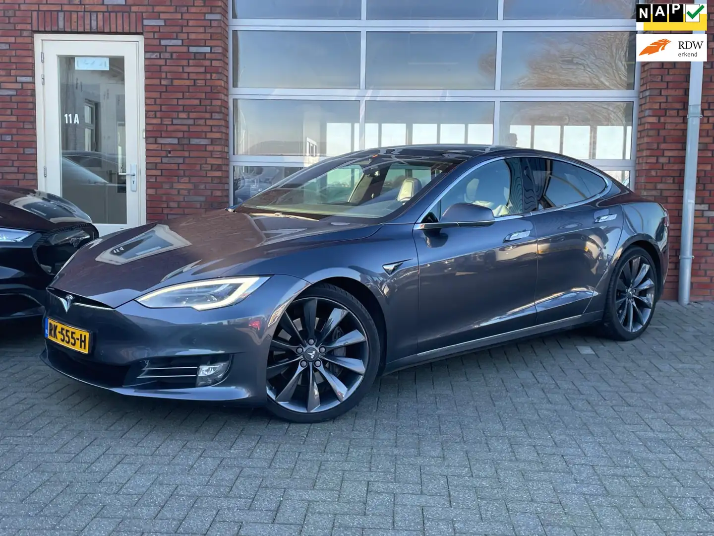 Tesla Model S 100D | SOH 87% | Enhanced Autopilot | Panoramadak Gris - 1