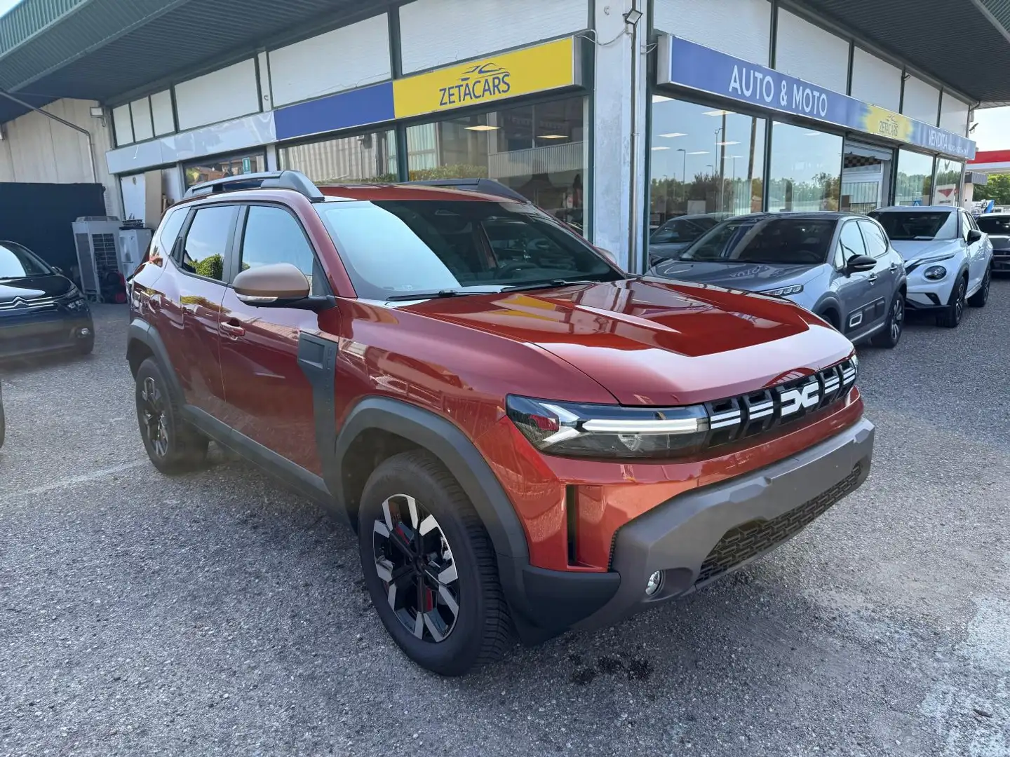 Dacia Duster 1.2 mild hybrid Extreme 4x4 130cv Bronzo - 1