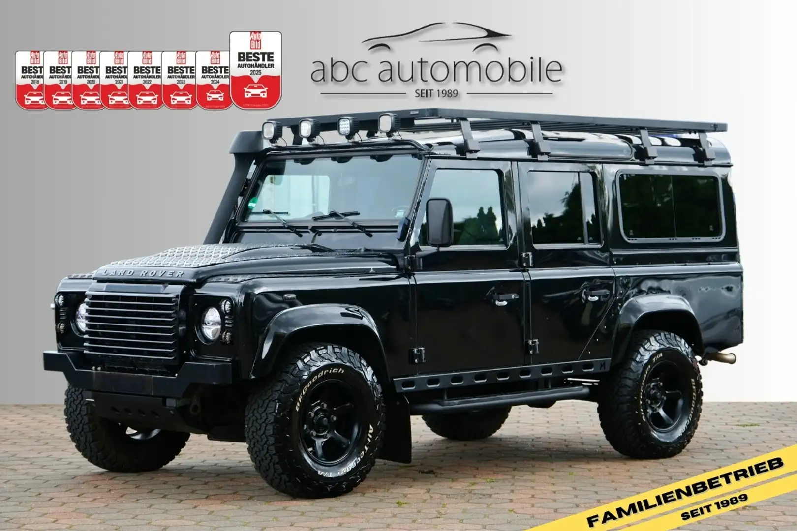 Land Rover Defender 110 SE GARANTIE AHK LED DAB Klima Leder Noir - 1