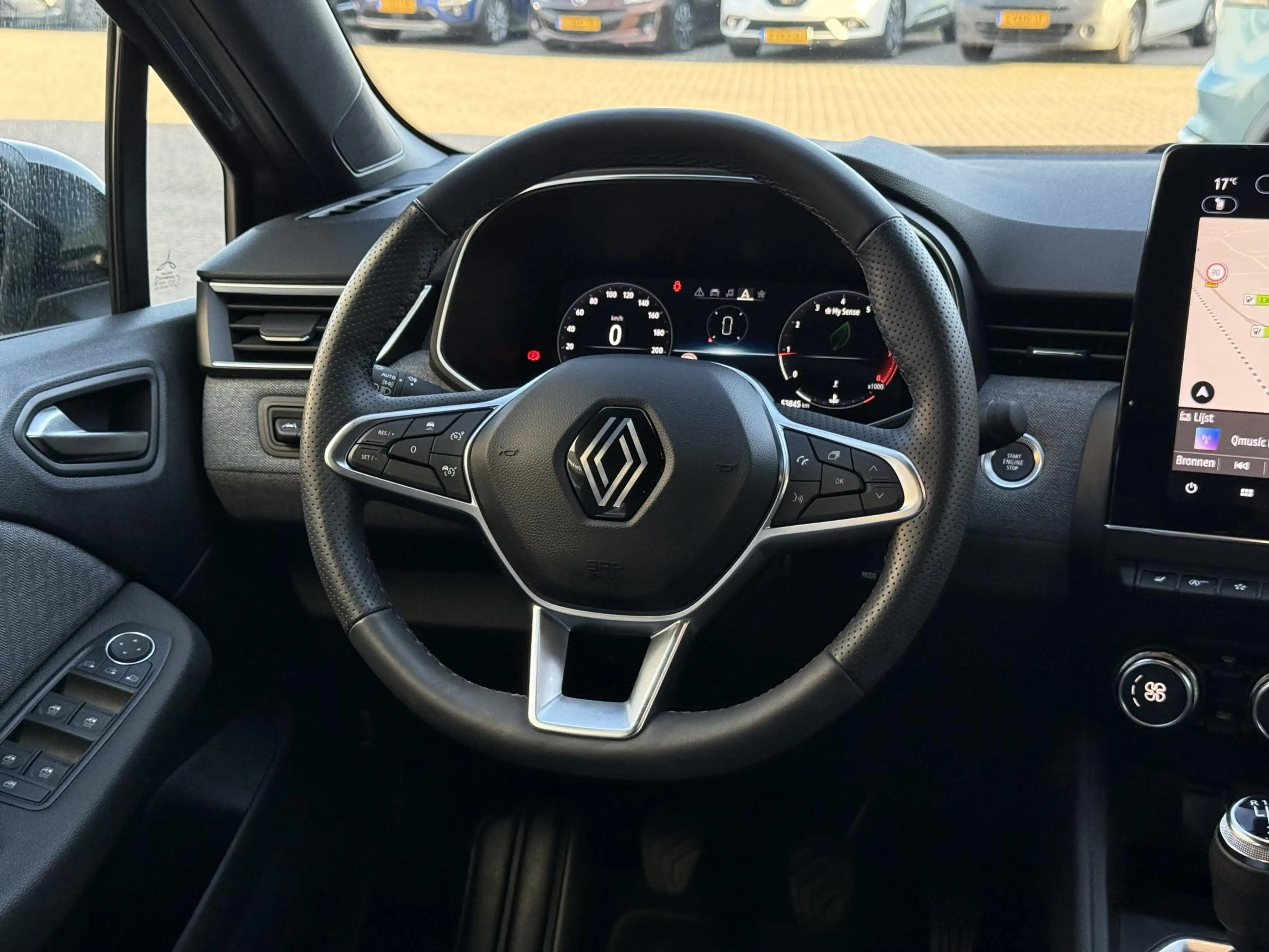 Renault Clio 1.0 TCe 90 GPF techno | NAP | Pack Winter | Pack N — photo 9