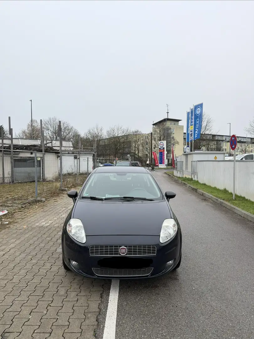 Fiat Grande Punto TÜV 12/2027 Blau - 2