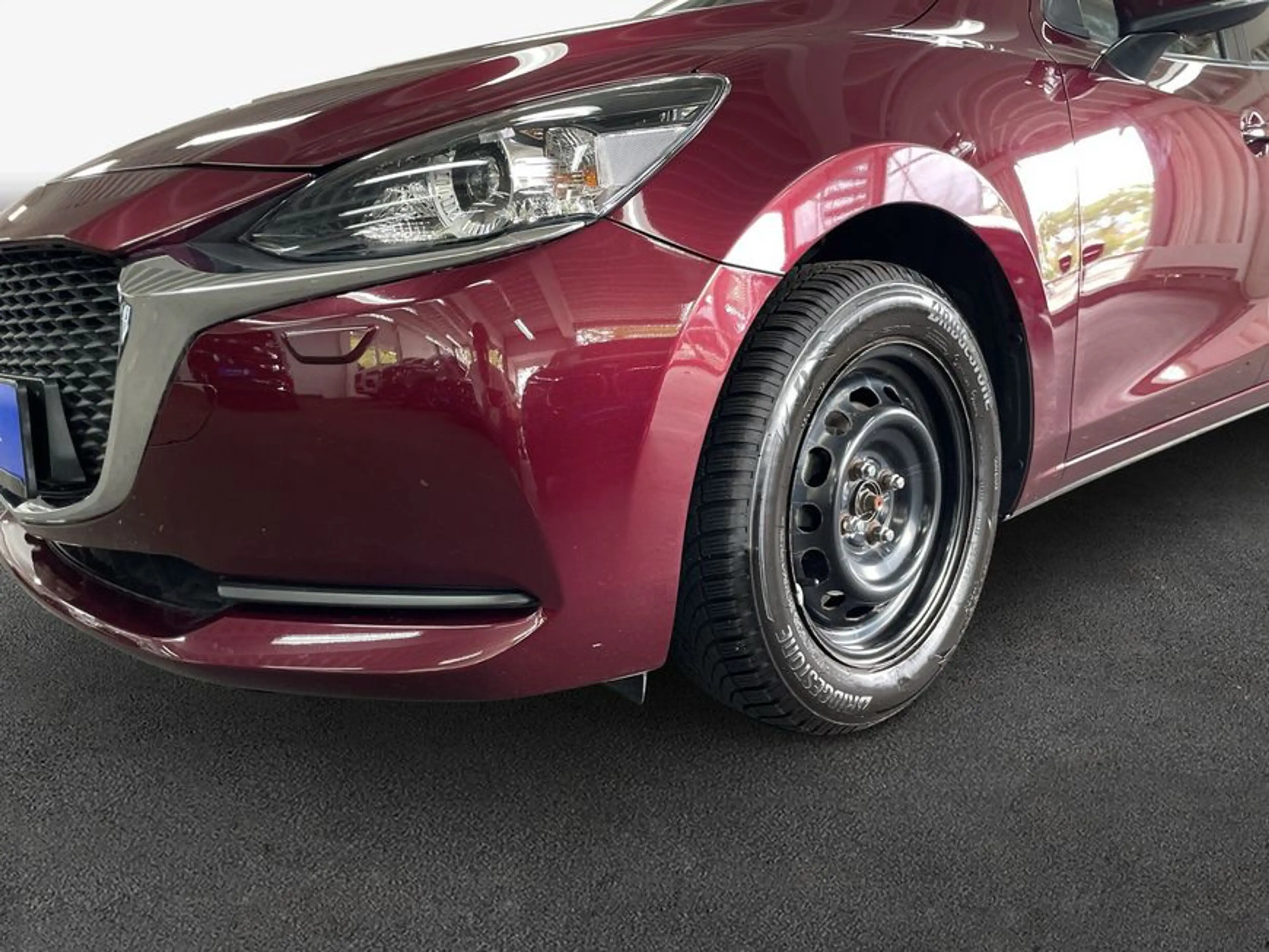 Mazda 2 SKYACTIV-G 75 Exclusive-Line — photo 6