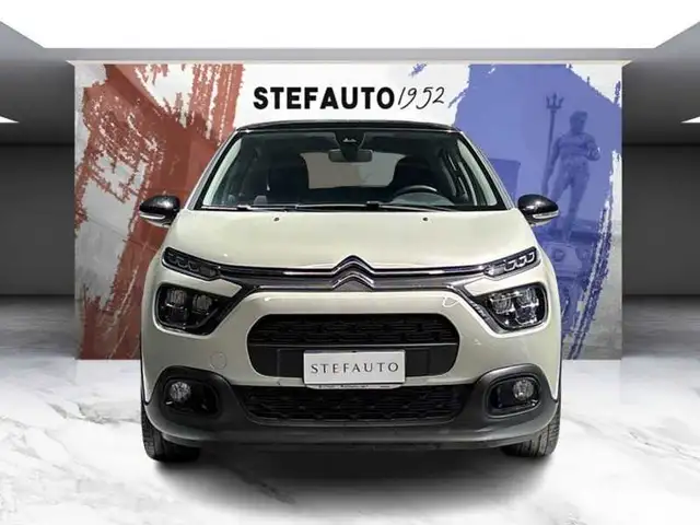 Citroen C3 view 2