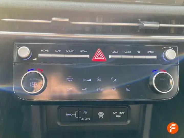 Hyundai Tucson FL 1.6T HEV AT KLASS 2025, foto 19