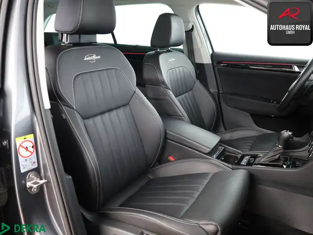 Skoda Superb view 12