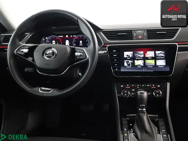 Skoda Superb view 10