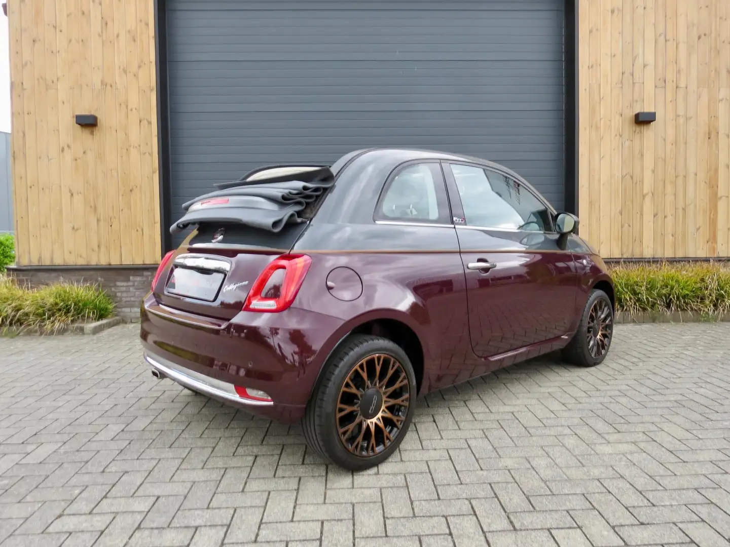 Fiat 500C 1.2 Collezione *Carplay *Limited edition *Uniek Rood - 1
