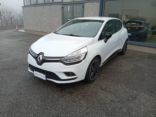 Renault Clio Clio IV 2017 1.5 dci Moschino Intens 90cv